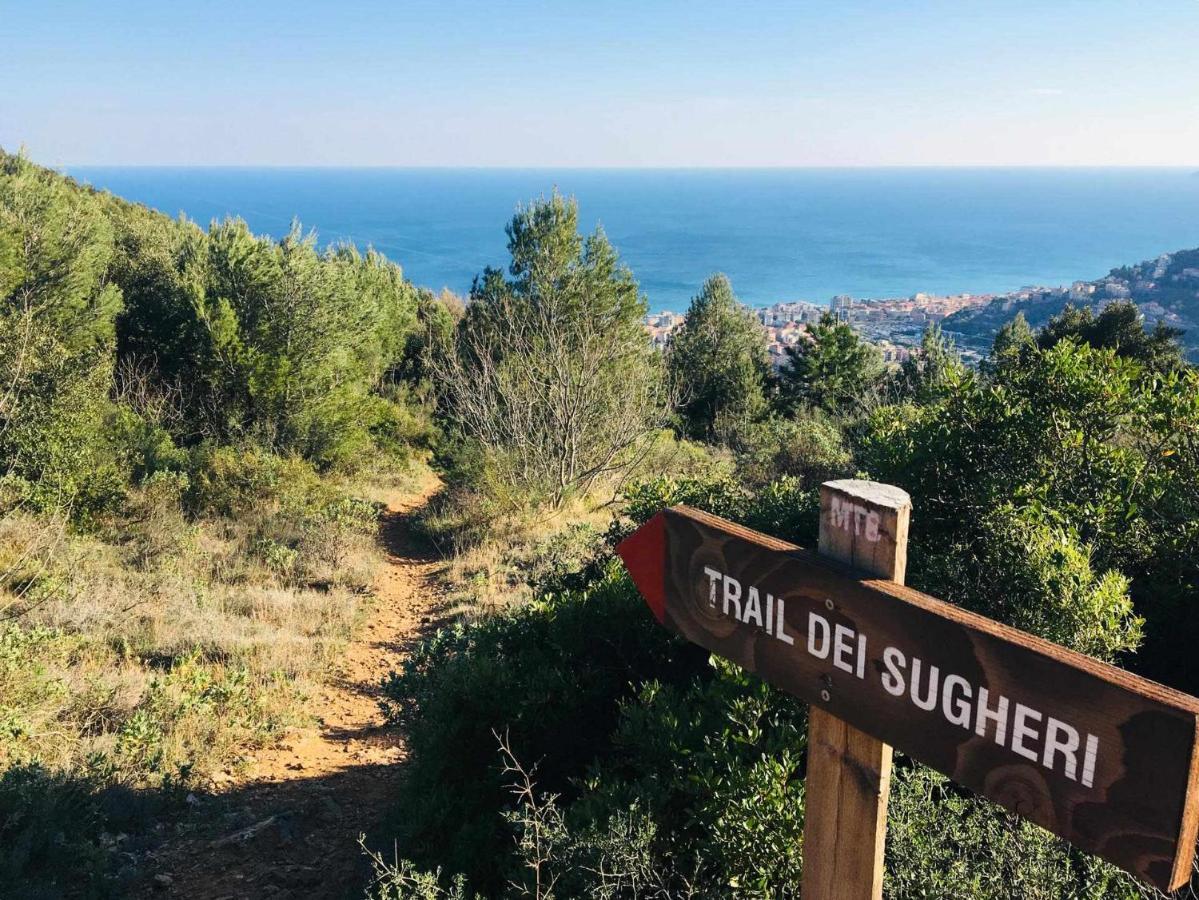 Fornaci 9 Rivieraholiday Pietra Ligure Luaran gambar