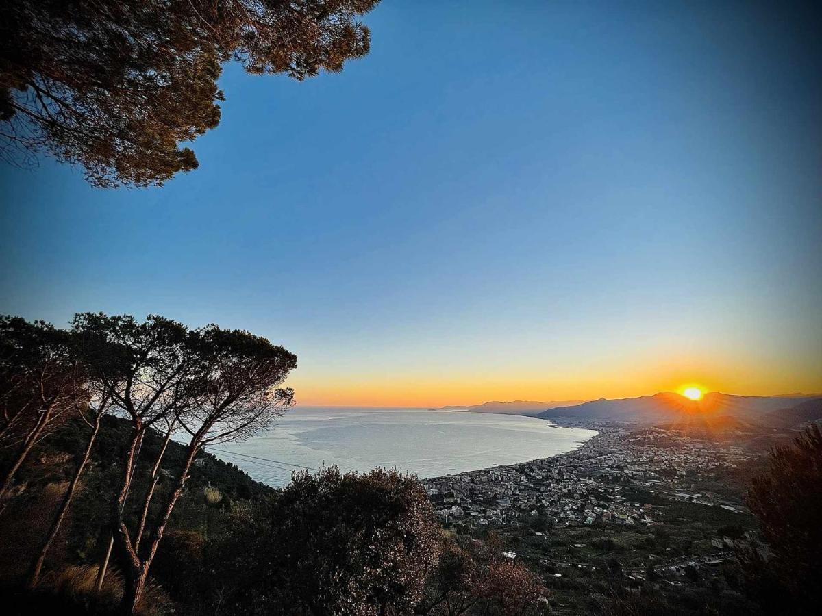 Fornaci 9 Rivieraholiday Pietra Ligure Luaran gambar