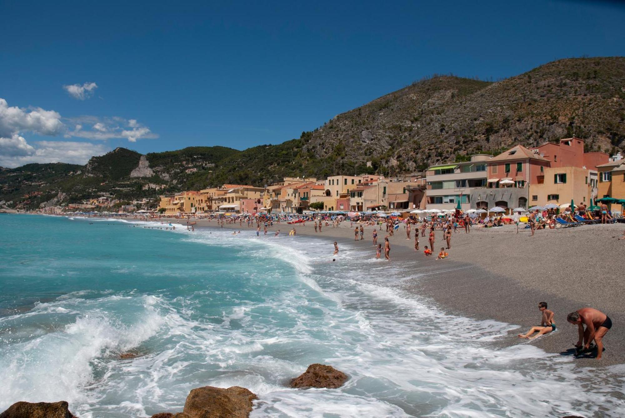 Fornaci 9 Rivieraholiday Pietra Ligure Luaran gambar
